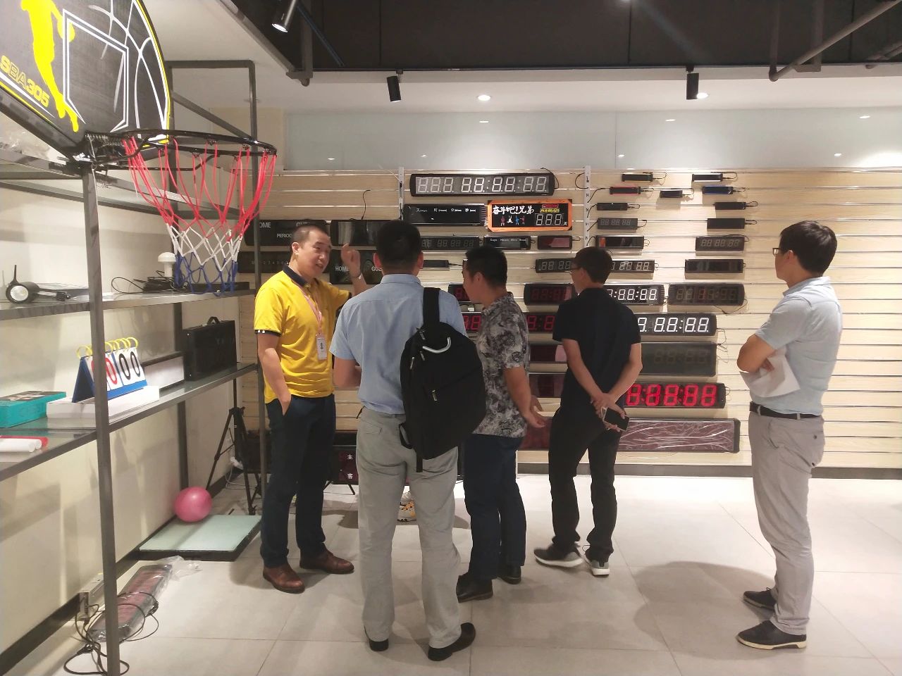 贛鑫電子有限公司